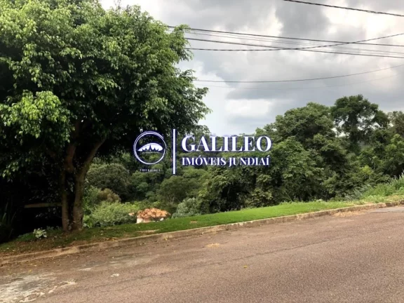 Imagem VENDE Terreno na Malota - Condomínio Chácara Malota - 1.043m2 - Declive - Lago
