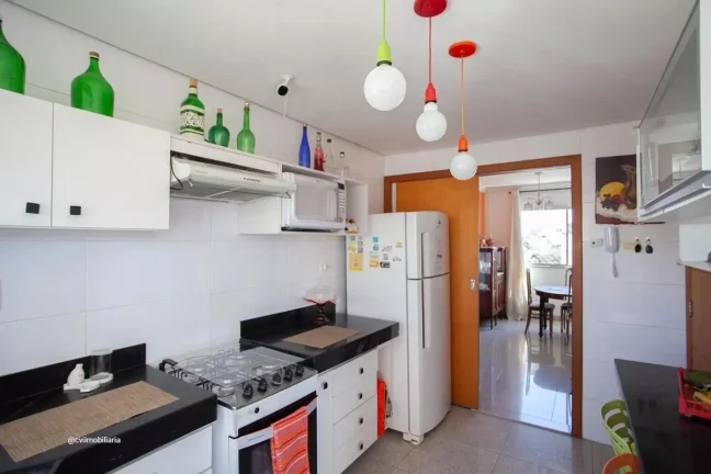 Imagem Localizado no bairro Santa Ines, este espaçoso apartamento oferece 121 metros quadrados de conforto...
