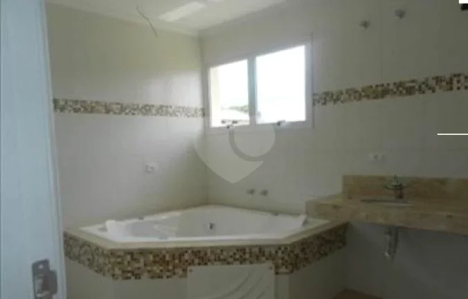Imagem Casa à venda com 4 quartos, sendo 4 suítes, em Chácara Remanso (caucaia do Alto), Cotia - SP