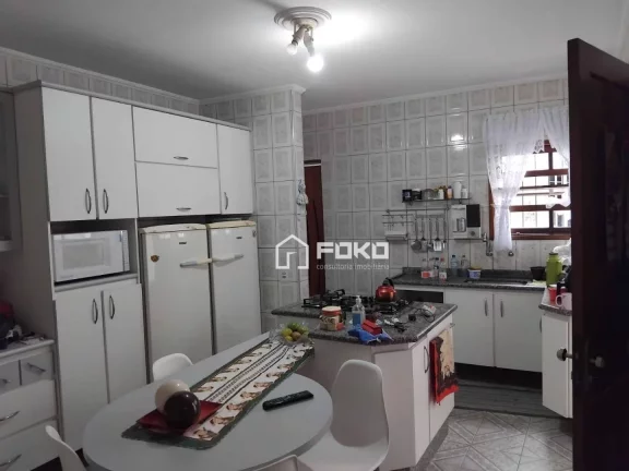 Imagem Sobrado com 4 dormitórios, 250 m² - venda por R$ 800.000,00 ou aluguel por R$ 5.130,00/mês - Parque Continental III - Guarulhos/SP