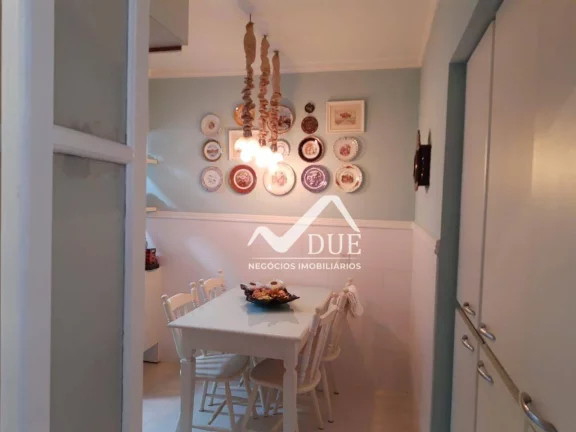 Imagem Apartamento com 3 dormitórios à venda, 185 m² por R$ 1.080.000,00 - Boqueirão - Santos/SP