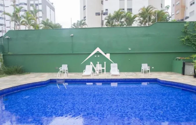 Imagem Apartamento de 200m c/ lareira, 3 suítes (1 master c/ varanda, closet e banheira),4 vagas c/ depósito,piscina,playground,academia,salão de festa,sauna