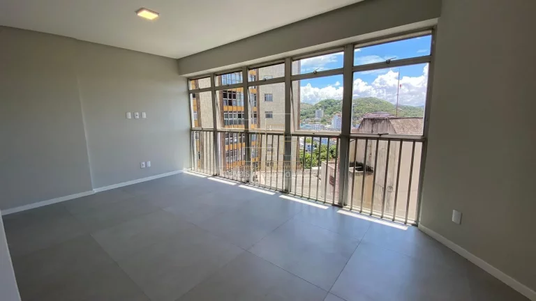 Foto do imóvel: 3 Quartos Finamente Reformado no Coração de Vila Velha Andar Alto.