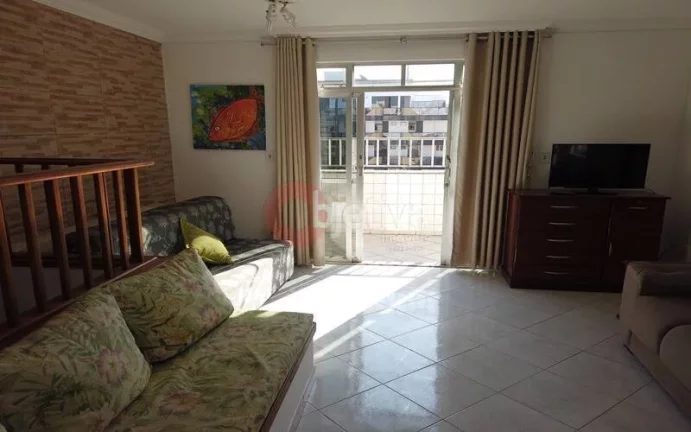 Imagem Cobertura de 3 quartos a venda no bairro Algodoal em Cabo Frio