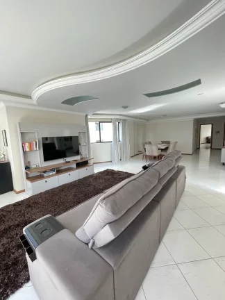 Mario Quintana Residence