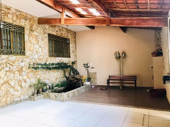 Imagem Sobrado para Venda por R$850.000,00 com 200m², 4 dormitórios, 2 vagas e 4 banheiros - Jardim são vicente , São paulo / SP - Cód. BDI35785