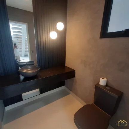 Imagem Casa em Condomínio À Venda em Itatiba/SP com 4 suítes com closet e piscina