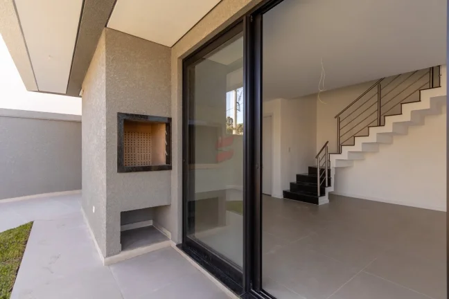 Imagem SOBRADO com 3 dormitórios à venda com 161.7m² por R$ 1.099.000,00 no bairro Pilarzinho - CURITIBA / PR