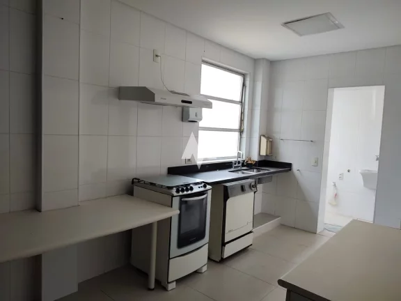 Imagem Apartamento Residencial à venda com 3 suítes, Vista para o mar e Pé na areia no bairro Itararé em São Vicente/SP