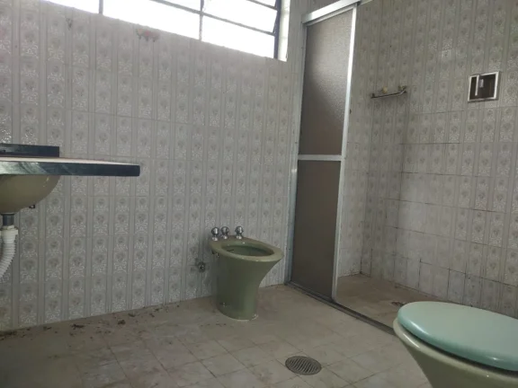 Imagem Imóvel à venda em Atibaia  Ideal para comércio ou moradia