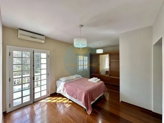Imagem Casa em Condomínio a Venda no bairro Granja Viana - Cotia, SP