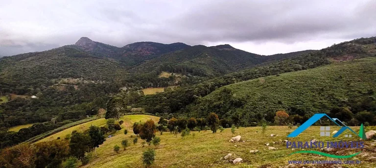Imagem Terreno Rural em Gonçalves - Uma Experiência Sensorial Inesquecível!