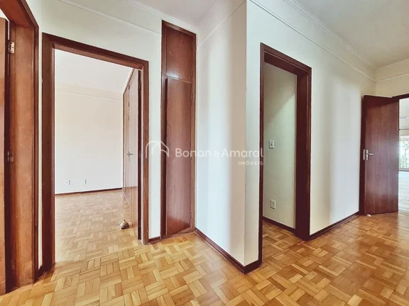 Imagem Casa a venda na Vila Nogueira em Campinas!!

Local próximo a lagoa do Taquaral, Shopping Dom Pedro,...