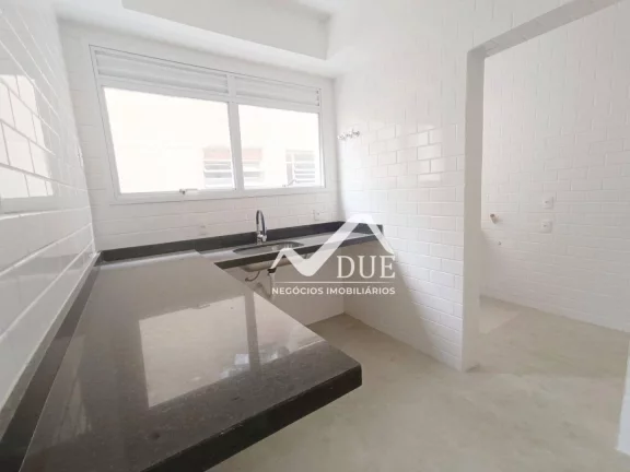Imagem Sobrado com 3 dormitórios à venda, 158 m² por R$ 1.100.000,00 - Gonzaga - Santos/SP