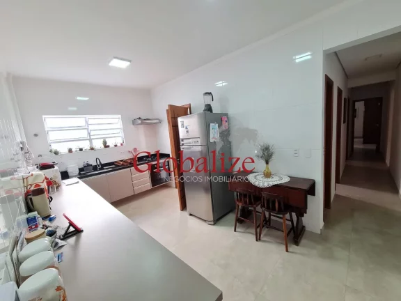 Imagem Casa Sobreposta Alta à venda no bairro do Embaré em Santos por R$ 1.135.000,00
