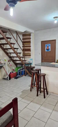Imagem Sobrado com 2 dormitórios a venda no Perequê-Açu em Ubatuba