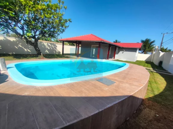 Imagem Casa à 70 metros da Praia de Itanhaém, Piscina Ampla, 3 dormitórios 789mil