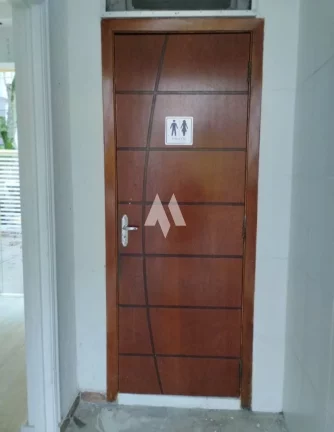 Imagem Excelente casa comercial com 396m2 de área construída