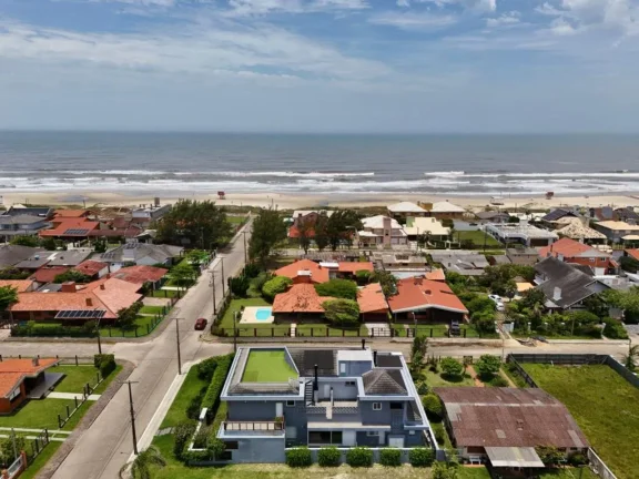 Imagem Casa 5 Dormitórios - Bairro Atlantida