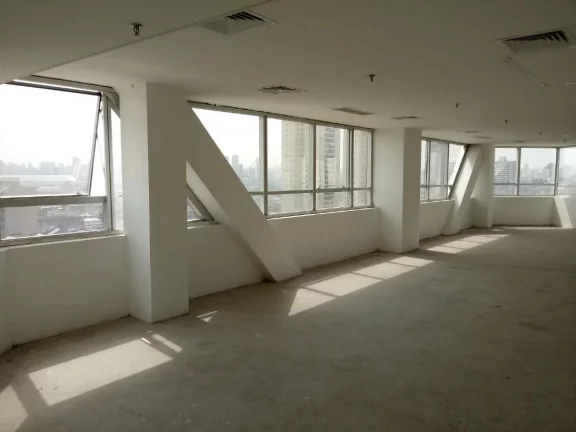 Imagem Conjunto Comercial no Ipiranga- Silva Bueno
