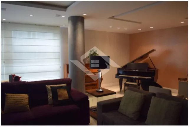 Imagem Apartamento de 7 Quartos para Venda em Copacabana com 350 m²