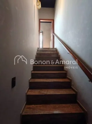 Imagem ESTA LINDA CASA ESTÁ A VENDA E PODE SER SUA. IMAGINE USUFRUIR COM SUA FAMÍLIA DESTA RESIDÊNCIA ES...