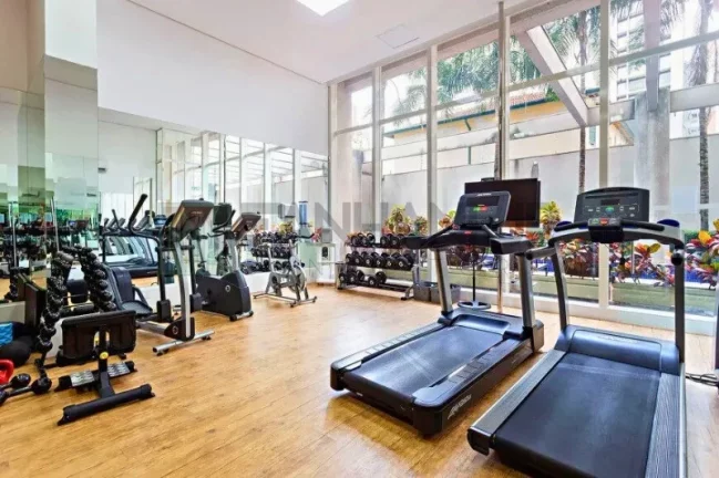 Imagem Imperdível oportunidade: Apartamento de 2 quartos e 2 suítes no Itaim Bibi, São Paulo! 123m², 3 salas, 4 banheiros e 2 vagas.