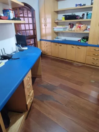 Imagem Sobrado com 4 dormitórios, 554 m² - venda por R$ 1.590.000,00 ou aluguel por R$ 15.325,00/mês - Centro - Poá/SP