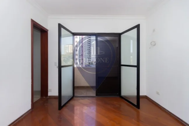 Imagem Apartamento de luxo na Vila Santo Estéfano: 4 quartos, 2 suítes, 2 salas, 3 banheiros, 3 vagas e 196m² de puro requinte em SP!
