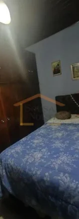 Imagem Sobrado bem estruturado, com acabamento externo totalmente revestido, dispensando manutenção de pi...