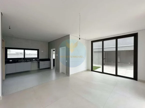 Imagem Casa em Condomínio a Venda no bairro Granja Viana - Carapicuíba, SP