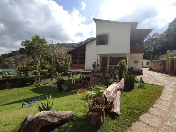Imagem Sítio para Venda em Teresópolis / RJ no bairro Albuquerque
