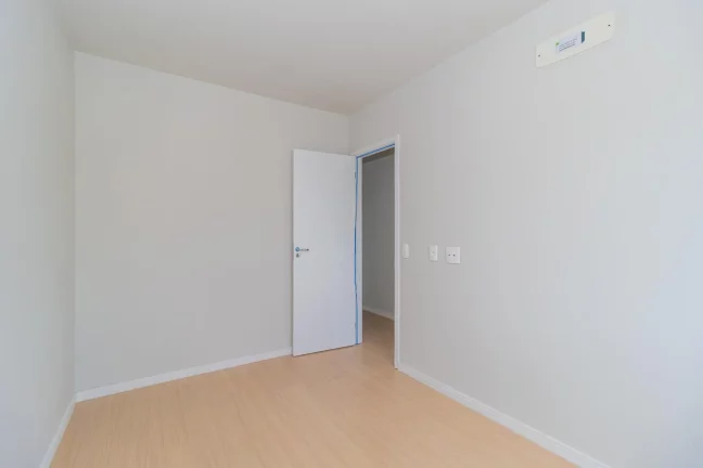 Imagem Belíssimo apartamento semi mobiliado, no Campo Comprido disponível para sua primeira locação composto de: