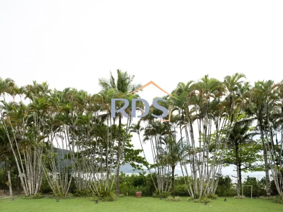Imagem Linda casa Ubatuba pé na areia ! 592m² 06 suítes ! Oportunidade única