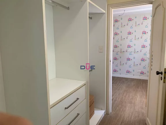 Imagem Apartamento com 3 dormitórios à venda, 211 m² por R$ 1.500.000,00 - Boqueirão - Santos/SP