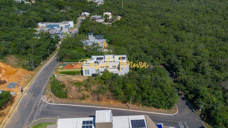 Imagem Lote na Travessa Itiquira com 984 m² Com vista livre para reserva - Condomínio Santa Monica - Jardim Botânico - DF