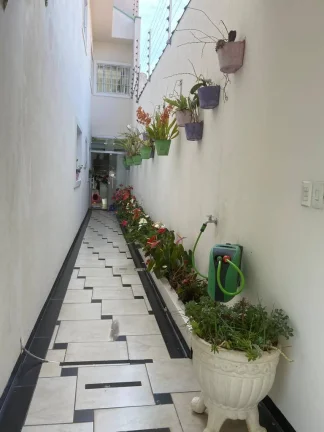 Imagem Sobrado de Alto Padrão no Jardim Independência Espaço, Conforto e Seguranca