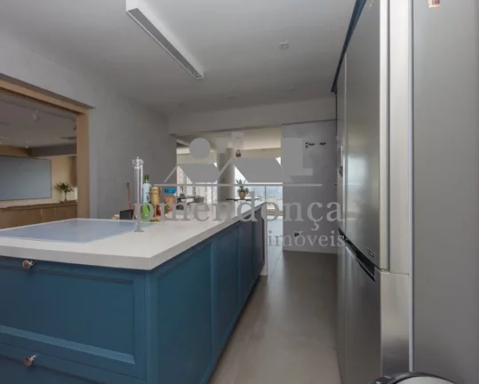 Imagem Apartamento no Alto da Lapa com 3 quartos e 4 vagas, 235 m²