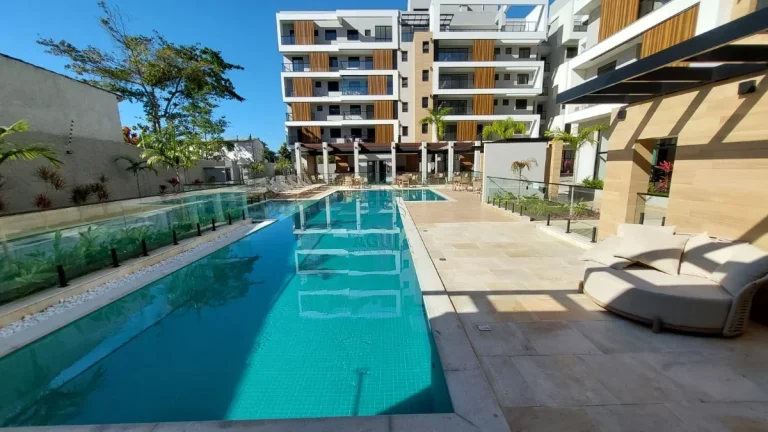 Imagem Apartamento novo todo mobiliado a 70 metros da Praia da Enseada em Ubatuba!