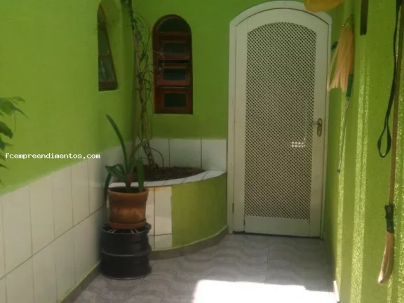 Imagem Casa / Sobrado para Venda em Santo André, Jardim Las Vegas, 3 dormitórios, 1 suíte, 3 banheiros, 2 vagas