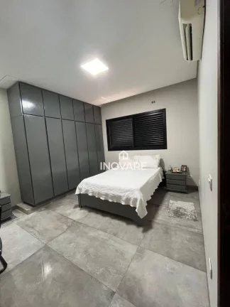 Imagem Casa com 3 dormitórios à venda, 569 m² por R$ 1.400.000,00 - Setor Santos Dumont - Itumbiara/GO