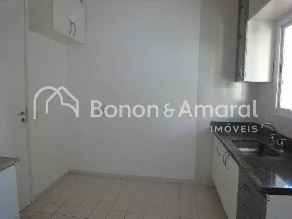 Imagem Excelente casa em condomínio, com 3 quartos com armários, 1 suíte com closet, 1 WC social com gab...