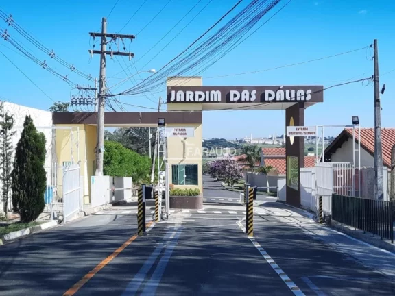 Casa em condomínio fechado para venda em Sorocaba-SP!