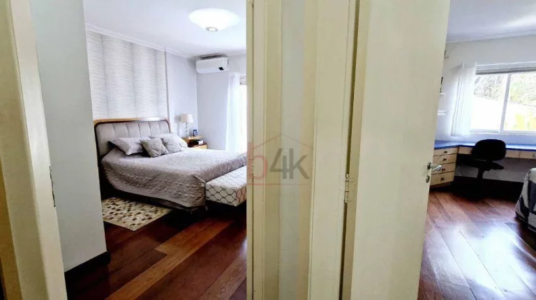 Imagem Casa com 311m² de área útil à venda no Alto da Boa Vista.