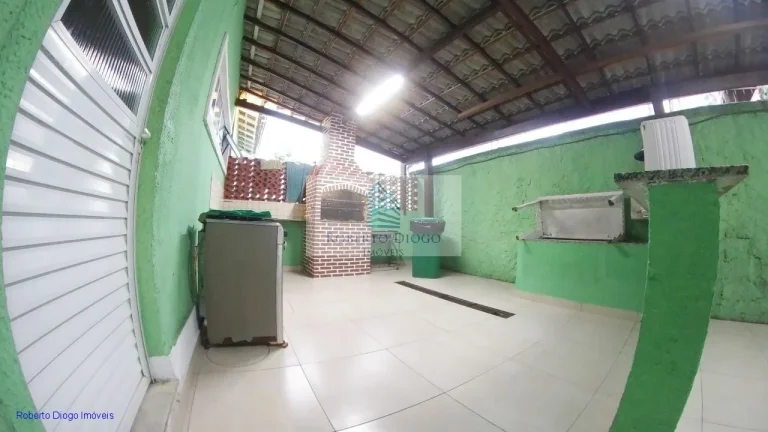 Imagem Casa em Condomínio de Luxo na Taquara, Rio de Janeiro-RJ: 3 quartos, 1 suíte, 107m², 2 vagas - Imperdível!