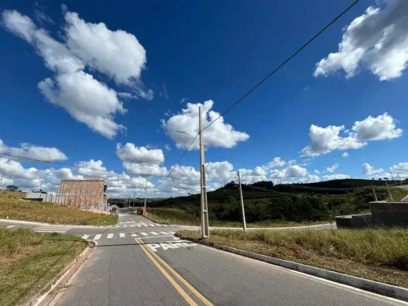 Imagem Lote de Esquina à Venda no Terras Altas — Acesso por Duas Ruas, Ideal para Construção ou Investimento
