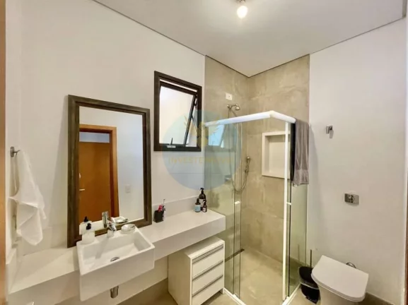 Imagem Casa em Condomínio a Venda no bairro Granja Viana - Cotia, SP