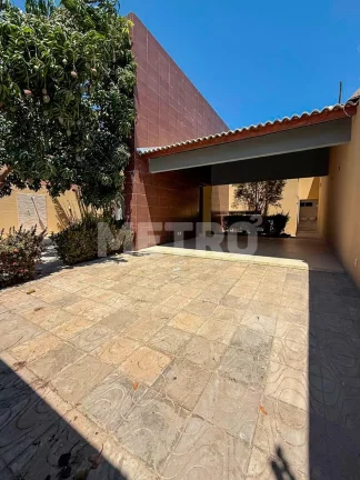 Imagem Casa para locação no bairro Antônio Cassimiro, 3 quartos, Petrolina-PE