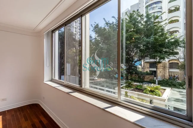 Imagem Apartamento à Venda em Vila Nova Conceição - São Paulo/SP.