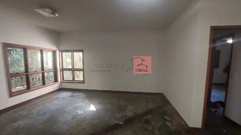 Imagem Casa para Venda em Maricá/RJ - 4 Dorm. 213 m2 Área Útil